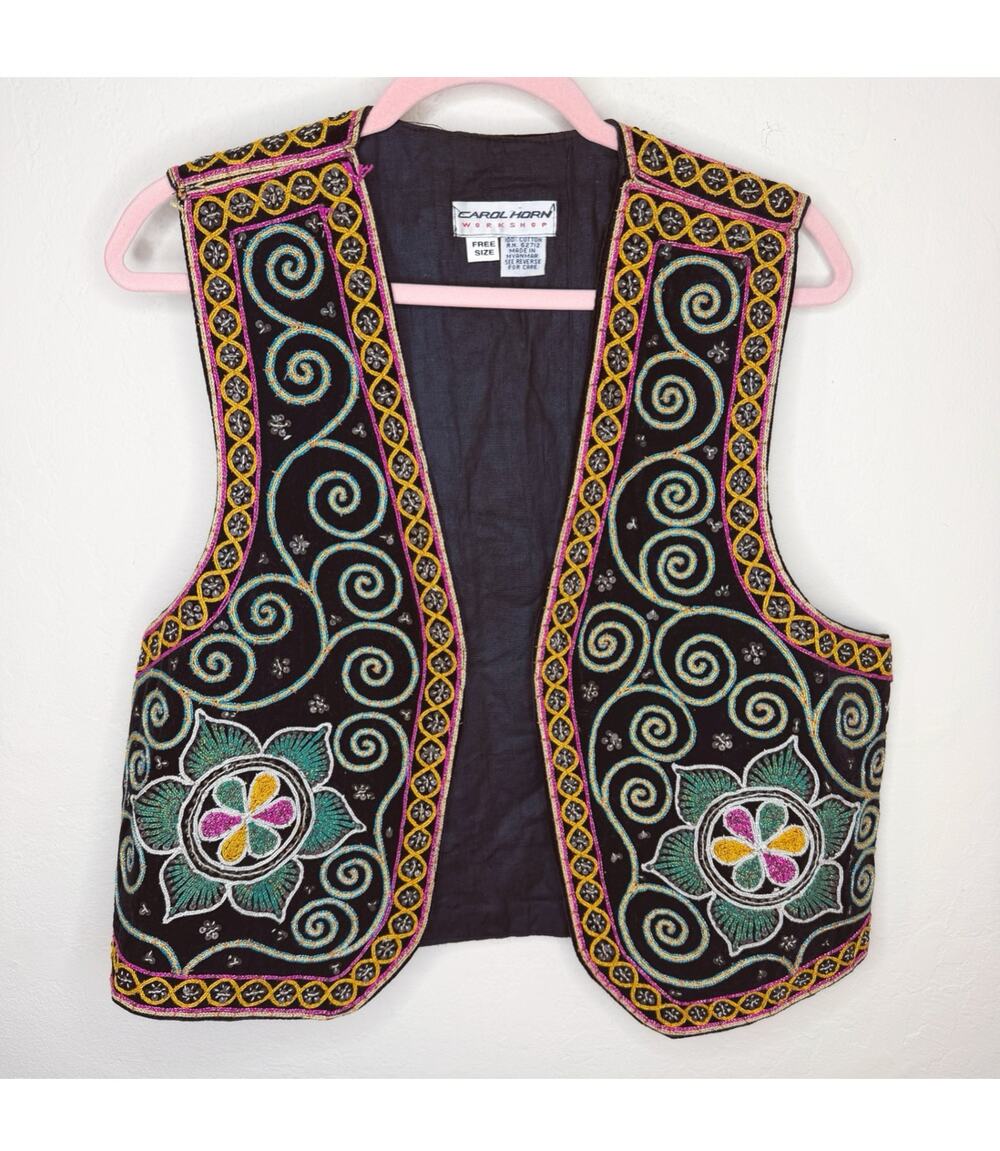 Vintage Carol Horn Embroidered Velvet Floral Swirl Boho Festival Open Front Vest